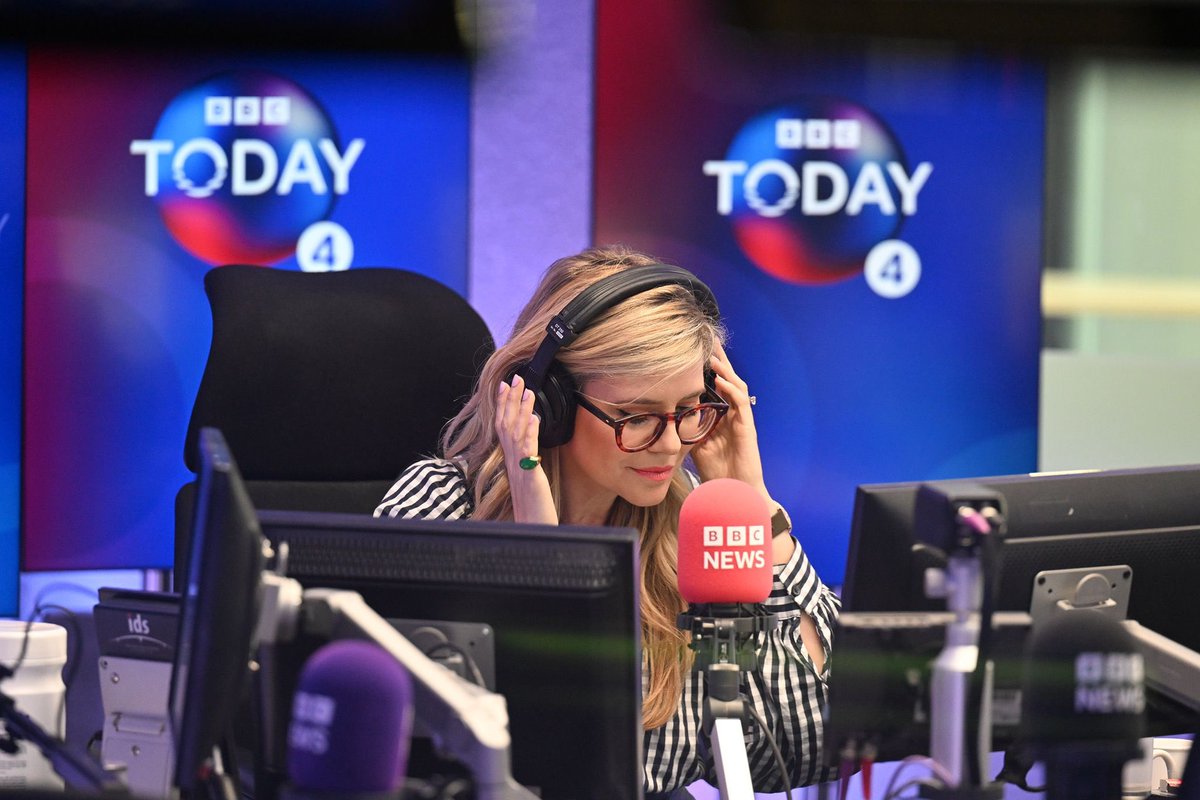 Tomorrow I present Today. 

⏰ 6am <a href="/BBCRadio4/">BBC Radio 4</a> 

🎙️ speak to you then I hope <a href="/BBCr4today/">BBC Radio 4 Today</a> 

Going to bed now.
No joke 😜 

Night.

#r4today #newjob
