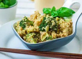 Quinoa with zucchini

#different_recipes #recipe #recipes #healthyfood #healthylifestyle #healthy #fitness #homecooking #healthyeating #homemade #nutrition #fit #healthyrecipes #eatclean #lifestyle #healthylife #cleaneating #vegetarian