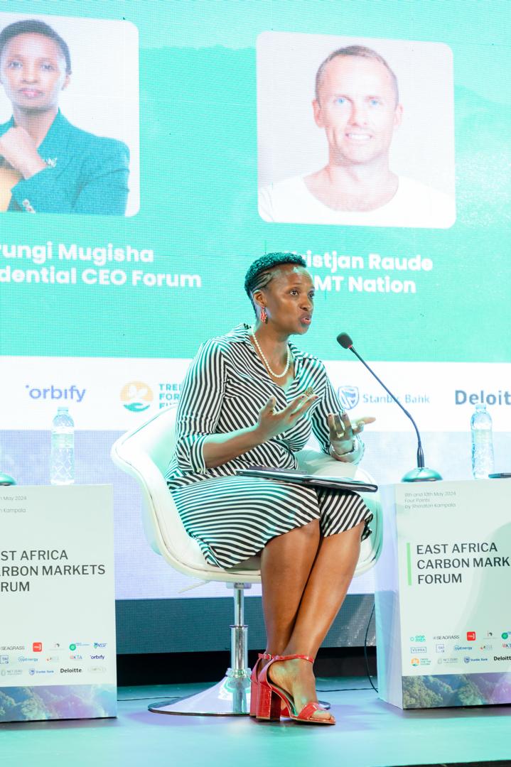 Thanks to @KristjanRaude for the final panel discussion, 'The View from the Top: Strategies of Visionary Leadership in a Dynamic World', in the East Africa Carbon Market Forum. It was a great panel with @IreneMugisha and @victoria_sibiya