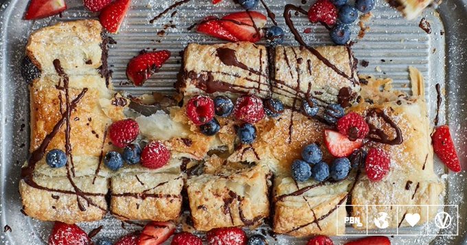 15 #Vegan Dessert Ideas: From Pancake ‘Cereal’ To A Chocolate Croissant Tearer  plantbasednews.org/veganrecipes/d…