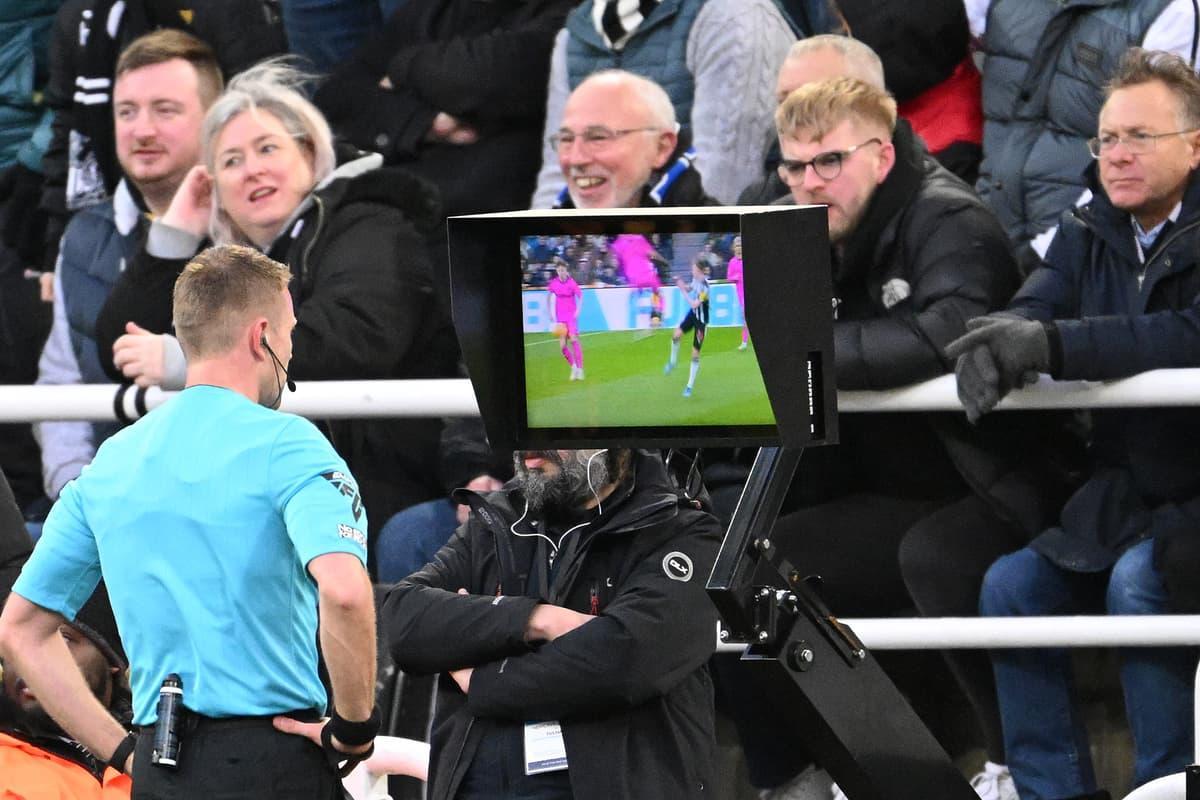 Premier League table without VAR and where Newcastle rank among rivals newcastleworld.com/sport/football…