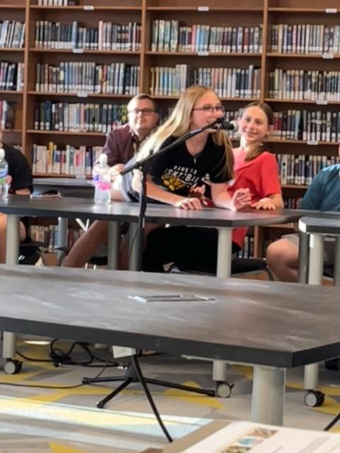The 6th Grade students did an outstanding job at the School Board vs 6th Grade Challenge.  They handled the difficult questions the Board Members asked & for their victory the 6th graders win ice cream purchased by the Board.  Way to go 6th grade!  #MVProud #MVBetterTogether