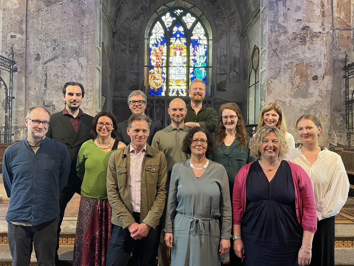 Arts Matter Bristol (@uobartsmatter) on Twitter photo Project EPIC: Epistemic Injustice in Healthcare celebrated their launch event at The Mount Without last night! 🥳
Led by Prof Havi Carel (<a href="/PhilATBristol/">Bristol Philosophy</a>), the project will tackle injustices within a range of healthcare settings
Discover more 👉 brnw.ch/21wJKSJ Project EPIC: Epistemic Injustice in Healthcare celebrated their launch event at The Mount Without last night! 🥳
Led by Prof Havi Carel (<a href="/PhilATBristol/">Bristol Philosophy</a>), the project will tackle injustices within a range of healthcare settings
Discover more 👉 brnw.ch/21wJKSJ