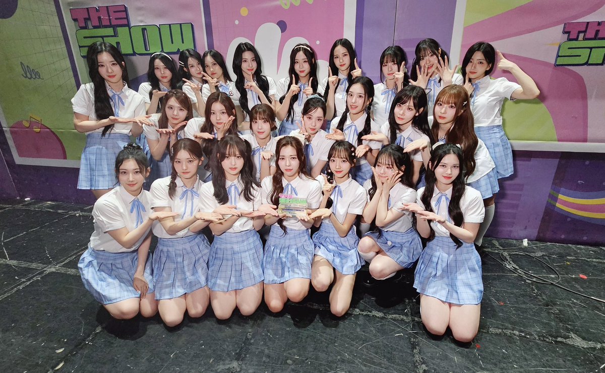 theshow_offcl's tweet photo. 5월 14일 더쇼초이스 주인공은? #tripleS 의 #Girls_Never_Die 입니다! 더쇼초이스의 수상을 축하합니다! #더쇼 #THESHOW @triplescosmos https://t.co/6E6GbH0MDH