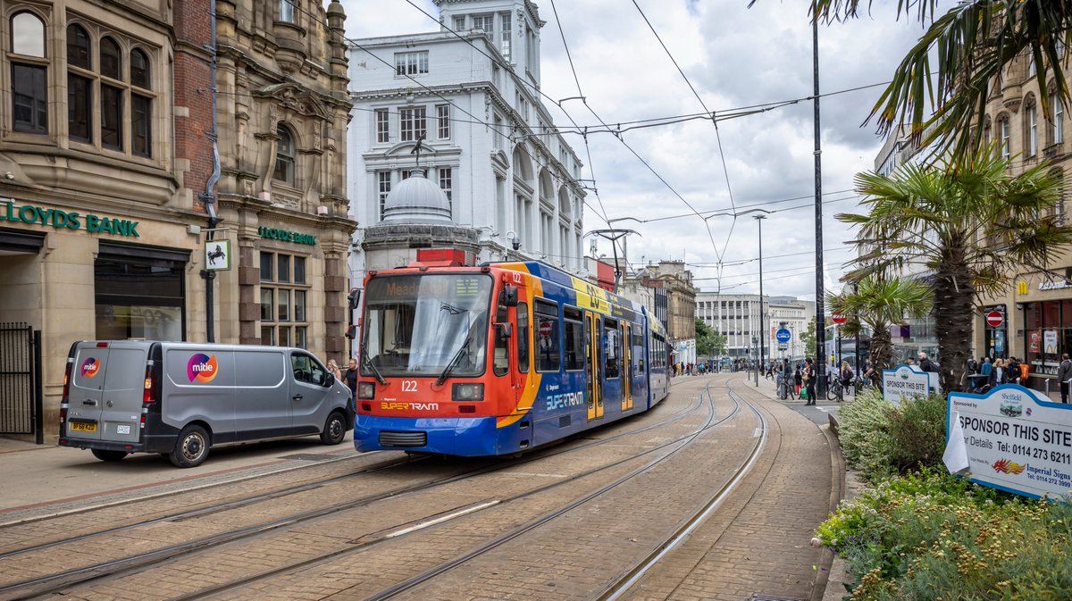 VolkerRail will carry out life-extending maintenance to Sheffield’s Supertram network 🛠 Almost 2000 metres of track will be replaced in three phases over the summer, with work on the first phase to begin on 24th May 🔜 The work will mean the Supertram network can continue to…