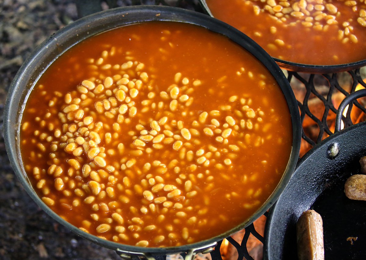 What's not to like. Beans heated over a fire in the wild woods. #wildcamping #backtonature #grasmereschool #thisisourclassroom