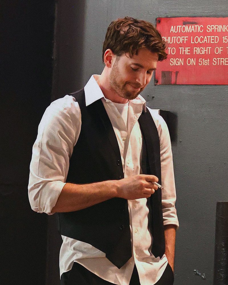 Chris Evans & Ana De Armas Stan tweet media