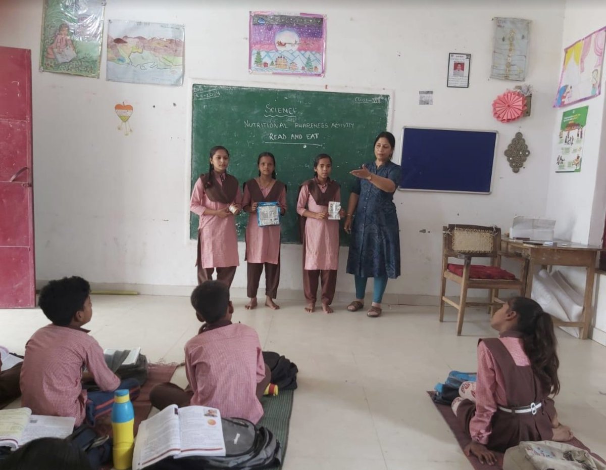 The health movement #LabelPadhegaIndia spreads to schools as well. This picture was sent to me  from Bareilly, UP.