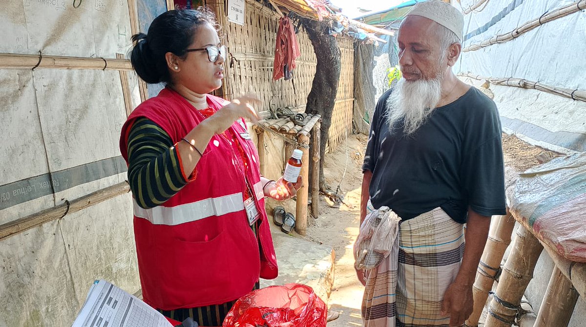In April 2024, 71,180 people received messages on
#FamilyPlanning
#Nutrition
#PsychosocialSupport
#BasicFirstAid
#Referral
#Hygiene

123+ volunteers of @BDRCS1 working to promote health & wellbeing in #CoxsBazar.
@ifrc, @JRCS_PR, @QRCS, @RotesKreuz_CH, @danskrodekors.