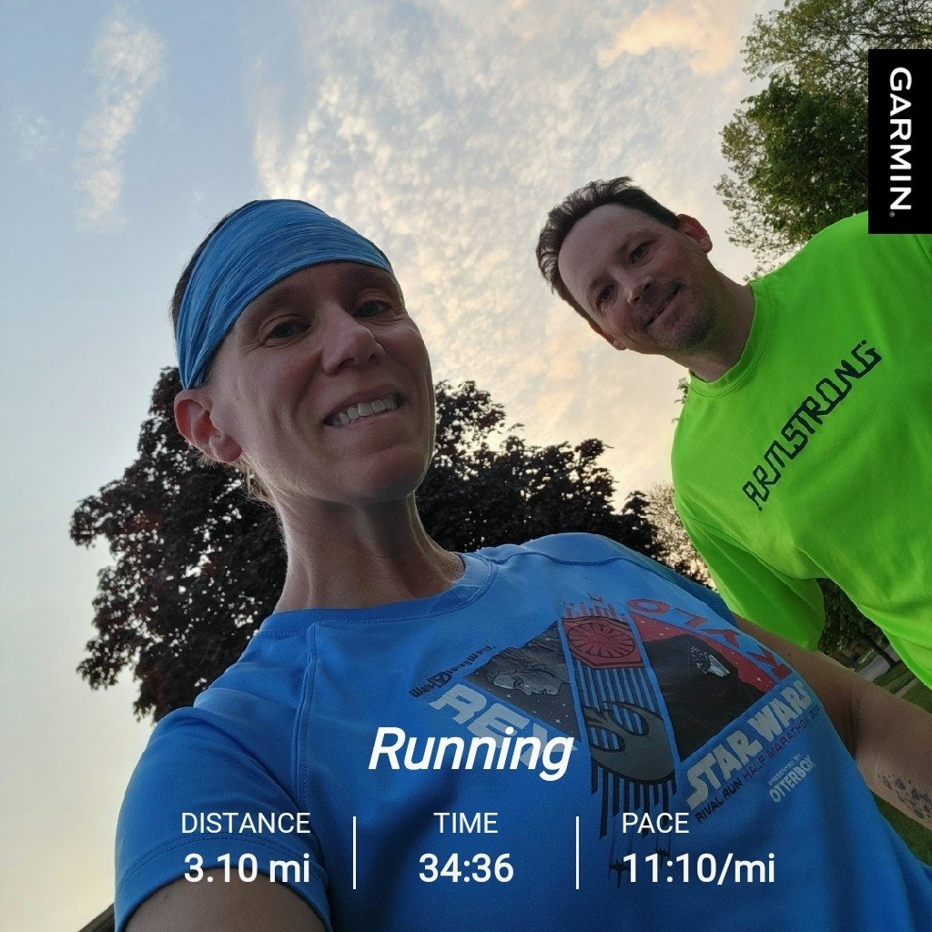 Didn't let the Tuesday morning tired beat us today! Up and out for our 5k to start the day! 😊 #running #morningmiles #medalchasers #tuesdayrun #mayrunning #riseandrun #halfmarathontraining