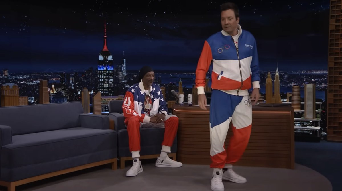 There are probably 15 @Olympics brand infringements on this @jimmyfallon clip. youtube.com/watch?v=hgj0bV…