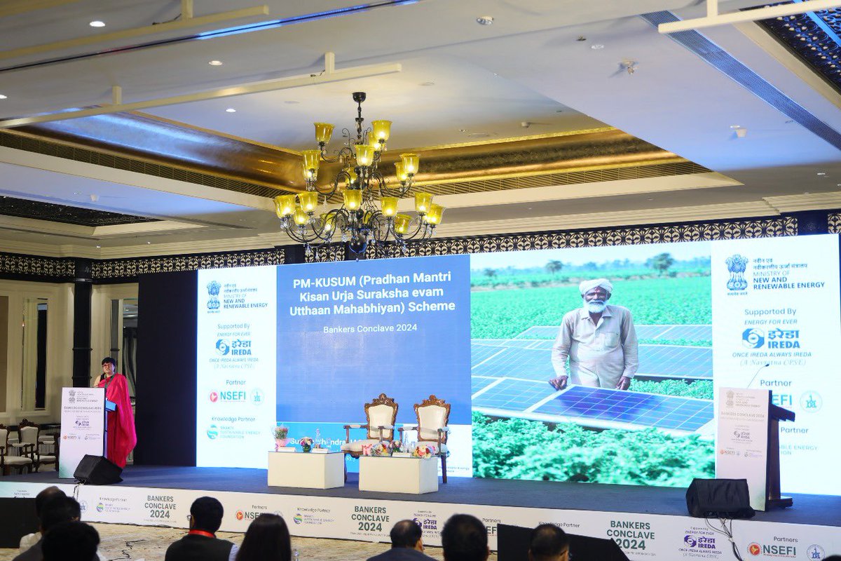 During the Bankers Conclave, Smt. Suman Chandra, Director, PM KUSUM, highlighted the vision and achievements of PM KUSUM. Additionally, she emphasized the important role that financial institutions hold in supporting and contributing to the success of #PMKUSUM 

<a href="/oiseaulibre3/">Suman Chandra, IAS</a>