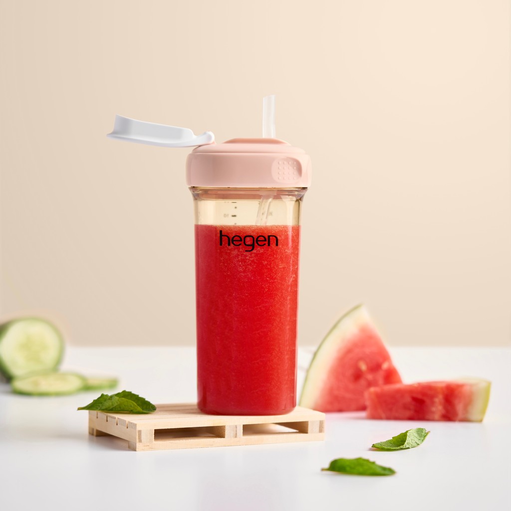 How refreshing does this watermelon drink look in our straw cup? Perfect for Summer! 😍

l8r.it/d0TC

#hegen #strawcup #drinkingbottle #morethanjustabottle #mumlife