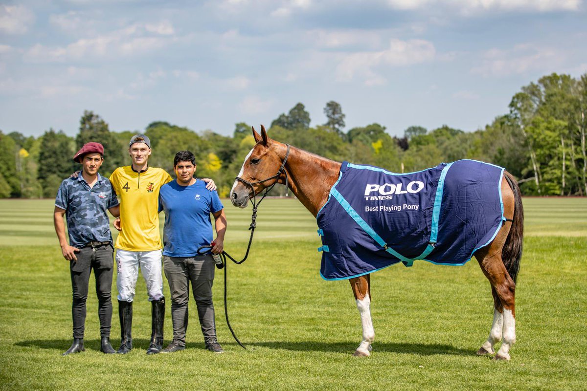 Congratulations to our Copenhagen Cup winners @WellyPolo. The defending champions took the 2024 title with a 6-4.5 win. The Copenhagen Shield was won by @Eton_College 8-4. ⭐️ MVP Luca Natella 🐎 BPP was Argentino played by Louis Hine. #guardspoloclub #polo #smithslawn