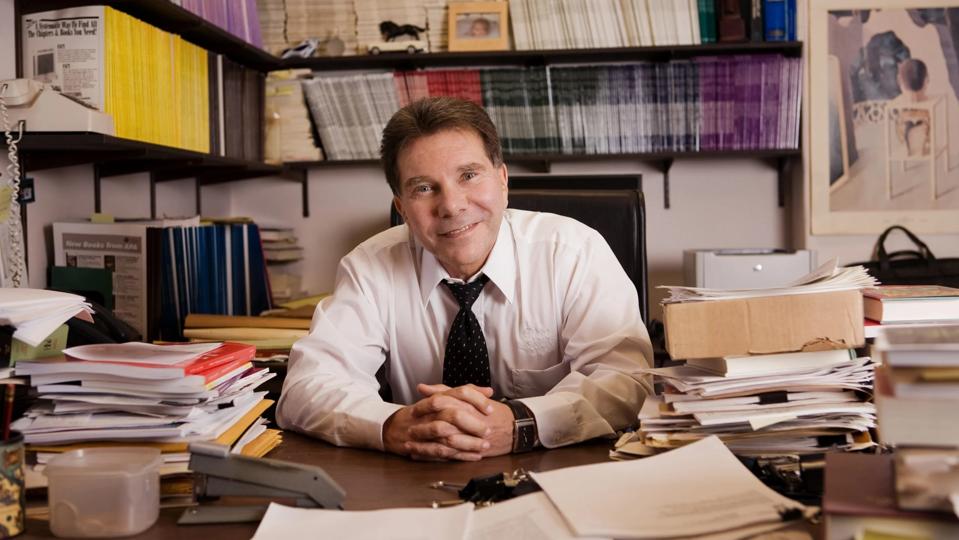 With so many behavioral science findings in doubt, Robert Cialdini's Principles of Influence remain rock-solid and fundamental to marketers worldwide. go.forbes.com/c/enHr