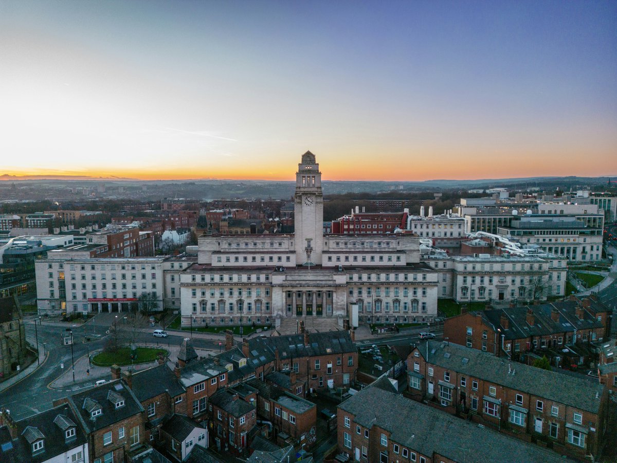 You can find out more about Prof Warnes and his research 👇 Profile: ahc.leeds.ac.uk/english/staff/… Further publications: researchgate.net/publication/34… 5/5