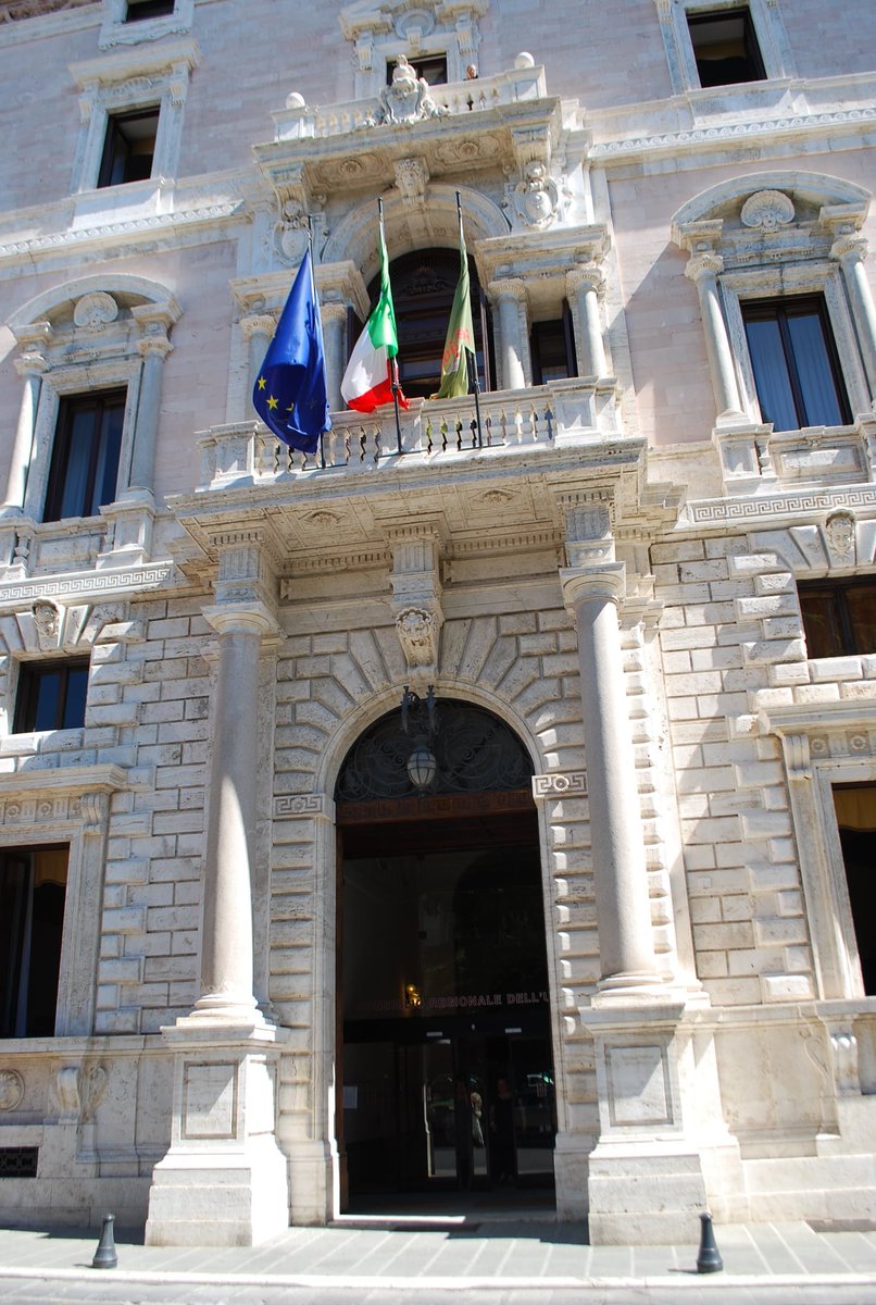 “Alfabetizzazione mediatica a scuola”. L’Aula di Palazzo Cesaroni ha approvato la mozione per la “promozione e il sostegno di iniziative per fruire in maniera responsabile dei contenuti mediatici”

#umbria #regioneumbria

consiglio.regione.umbria.it/informazione/n…