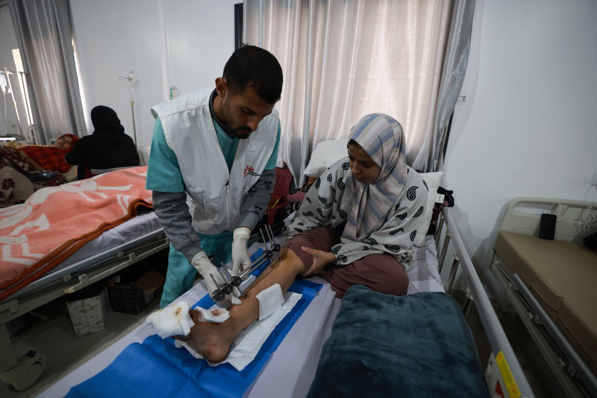 🔴 #Gaza: la intensificación de la ofensiva israelí en #Rafah obliga al cierre de otro hospital 🏥 📢 Hemos tenido que cesar nuestra actividad en el Hospital de campaña Indonesio de Rafah y trasladar a los pacientes a otros centros médicos Comunicado: 👇 msf-spain.prezly.com/gaza-la-intens…