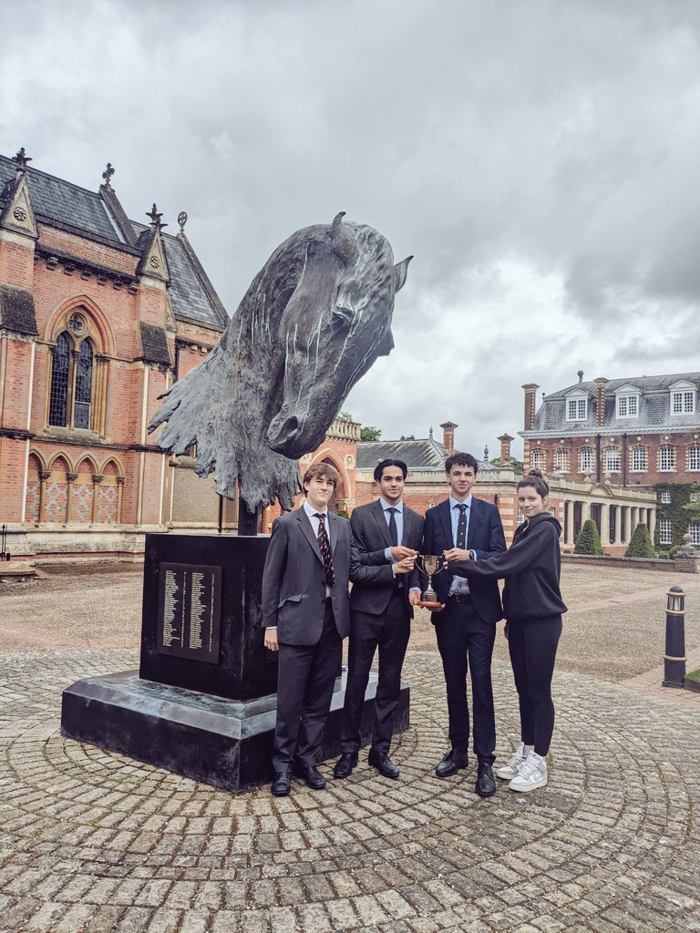 🥇Winners of the Copenhagen Cup 2024 in front of the N. Fiddian Green Copenhagen statue in Combermere Quad, holding the Cup🥇 Missing Louis H as he is in his Business exam📚 @guardspoloclub @WellySport @WellingtonUK Thank you for hosting us as 'Team of the Week' @Welly_Master