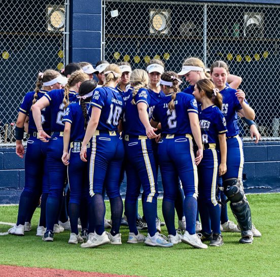 🥎 GAMEDAY!!!!

🏆 Region Semifinal  

📅 Tuesday, May 14

🆚 Bishop Verot 

🕰️ 7:00

📍 @ Academy @ The Schif! 

🎟️ $9 via GoFan

G🥎 Jags!!!