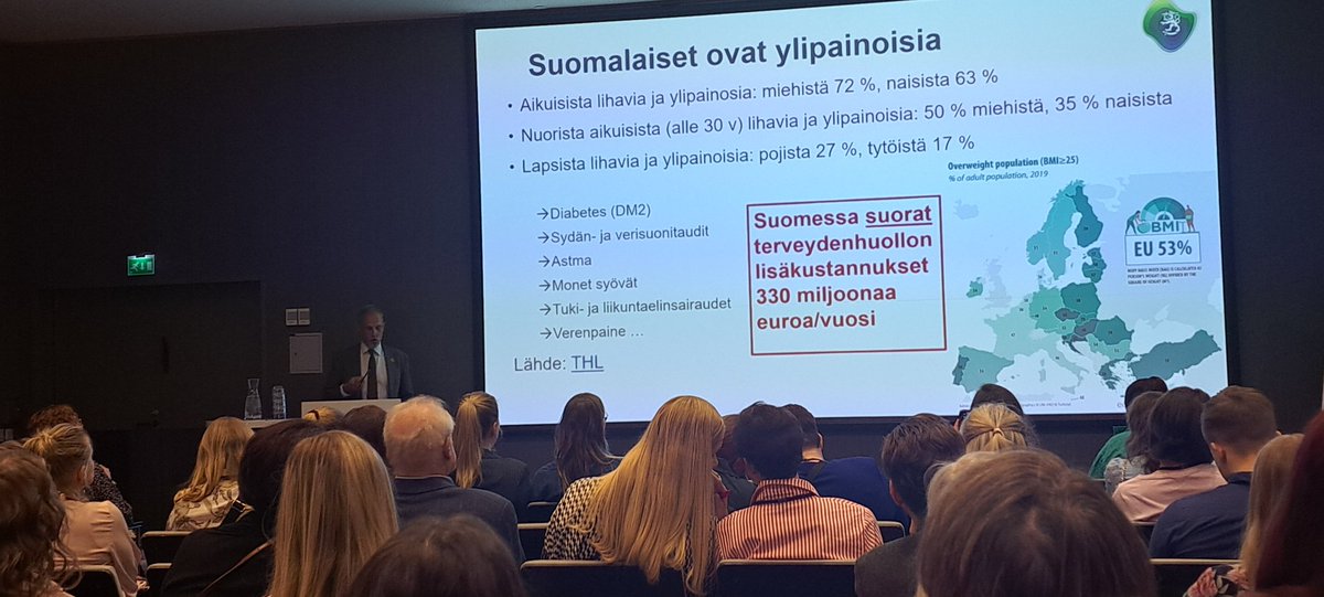 Kasvikset ja hedelmät voisi laittaa kokonaan alvittomalle tasolle, heitti <a href="/mmm_fi/">MMM</a> <a href="/SebaHielm/">Sebastian Hielm</a> puheenvuorossaan #elintarvikepäivä. Kannatetaan! 🥒🍅🥬