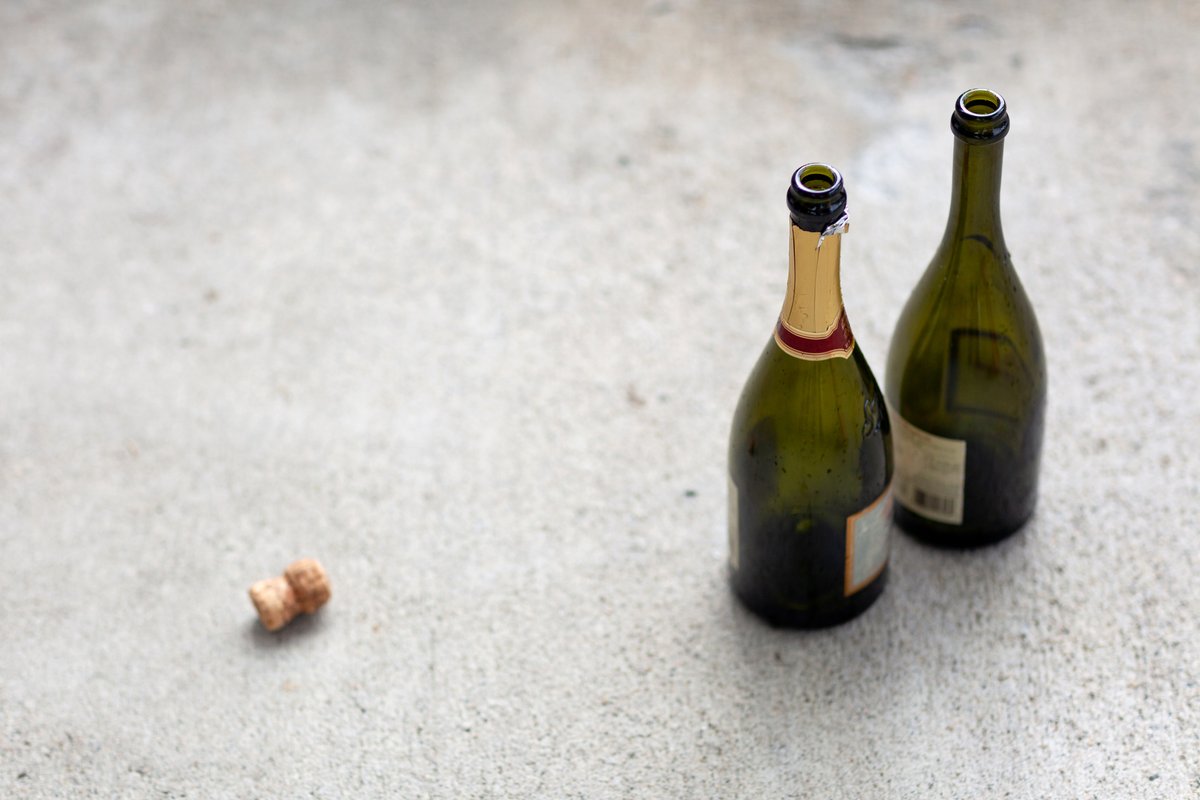 U105 Radio (@u105radio) on Twitter photo LISTENΒ¦ Too posh to pick up? Are the types of litter we see changing and why are some people reluctant to lift their rubbish? Frank spoke to behavioural scientist <a href="/RachLSingleton/">Rachael Singleton PhD πππ±</a> from <a href="/UlsterUni/">Ulster University</a>
u105.com/on-air/podcastβ¦ LISTENΒ¦ Too posh to pick up? Are the types of litter we see changing and why are some people reluctant to lift their rubbish? Frank spoke to behavioural scientist <a href="/RachLSingleton/">Rachael Singleton PhD πππ±</a> from <a href="/UlsterUni/">Ulster University</a>
u105.com/on-air/podcastβ¦