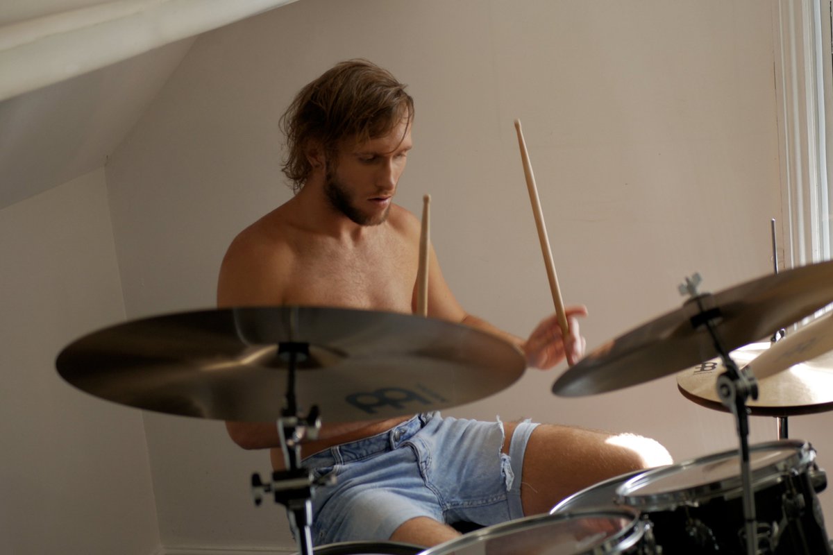 Throwback to when I had a tan and long hair! Should I grow it long again? #hair #tan #denim #shortshorts #drums #drummer #meinl #zildjian #musician