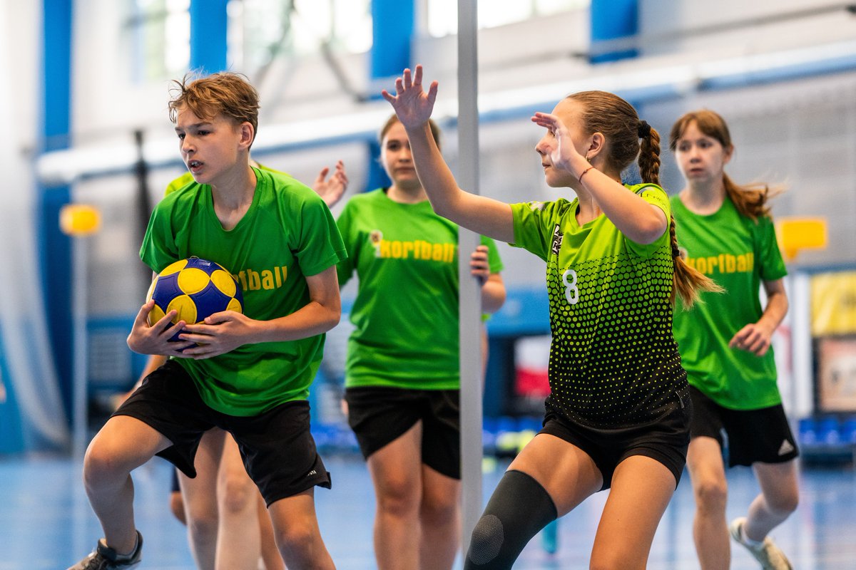 U13 and U16 #korfball teams from Czechia🇨🇿, Slovakia🇸🇰, Poland🇵🇱 & Hungary🇭🇺 met last weekend in the 2nd edition of the ASKA CUP tournament, which took place in Otrokovice, CZE.

Two days full of matches and unforgettable experiences! 👏 #InternationalFriends #Enjoying #Korfbal