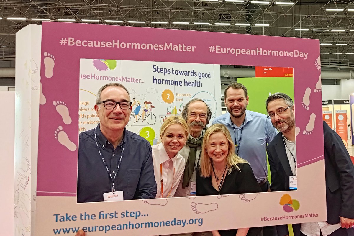 So I have been told that this tweet needs to go viral! Lets try!😀 Sharing a moment with the EDCs Working Group at the @ESEndocrinology booth! 📸 Promoting healthier lifestyle choices and advocating to decision-makers about reducing #edc levels #becausehormonesmatter #ECE2024