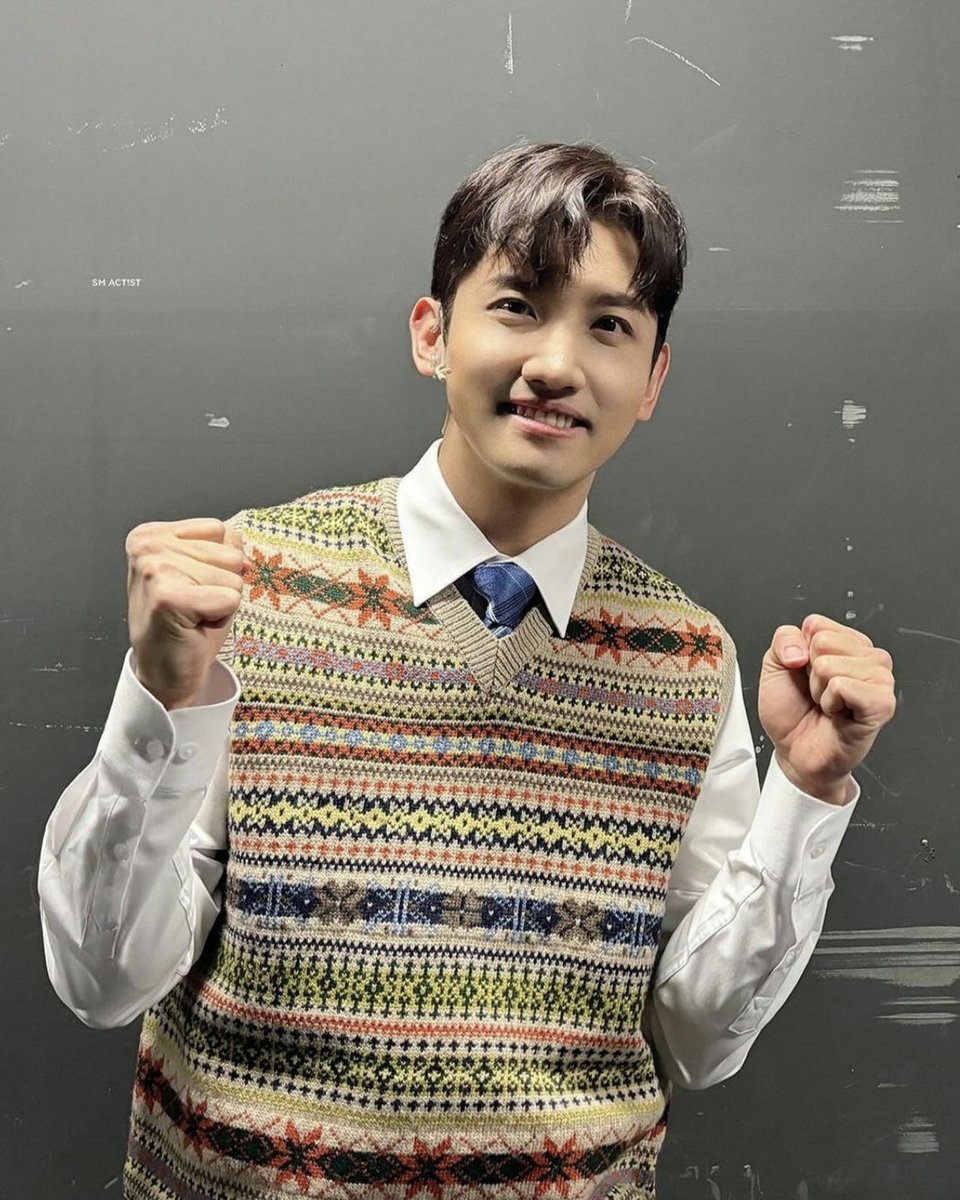 SCMLOOKS's tweet image. we love you musical actor changmin 💜
