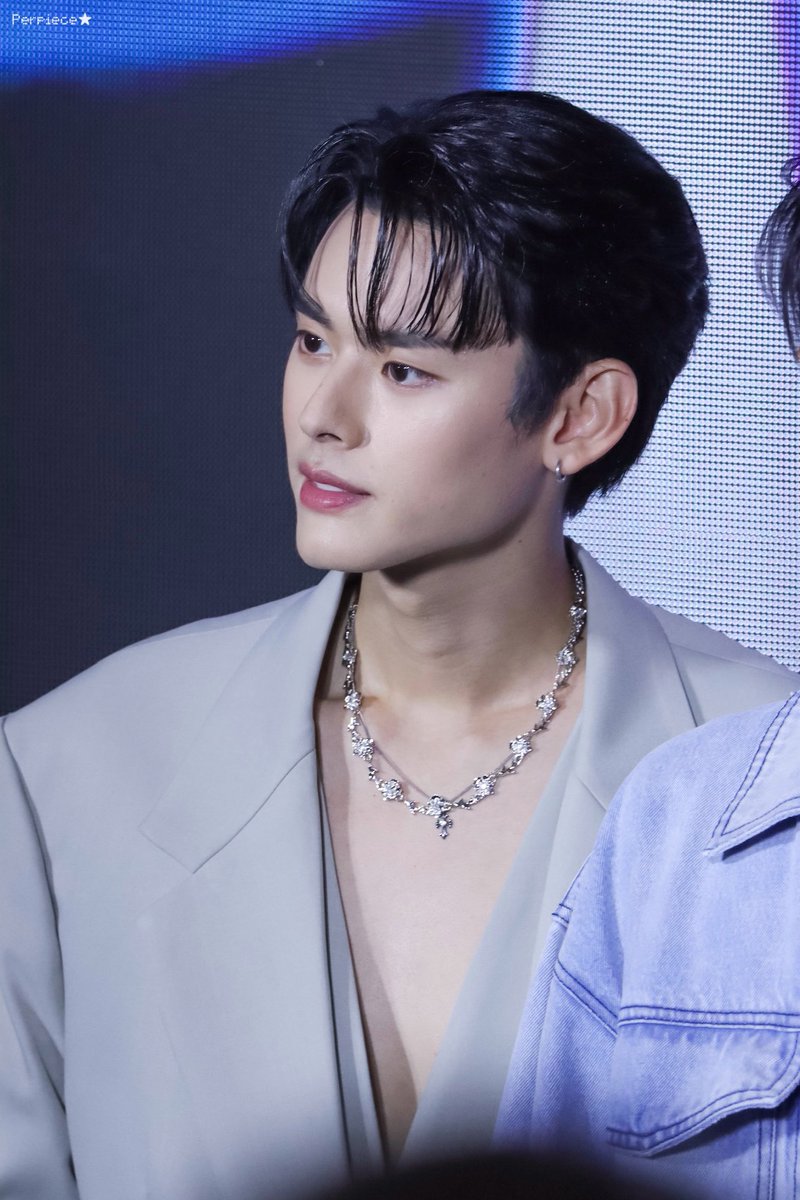 240514 | #KAZZAWARDS2024xPERSES 

คุณณรัณวิก 🧊⚡️

————————✧₊˚.
#NAY_PERSES #PERSES_TH 
#PERSES #KAZZAWARDS2024