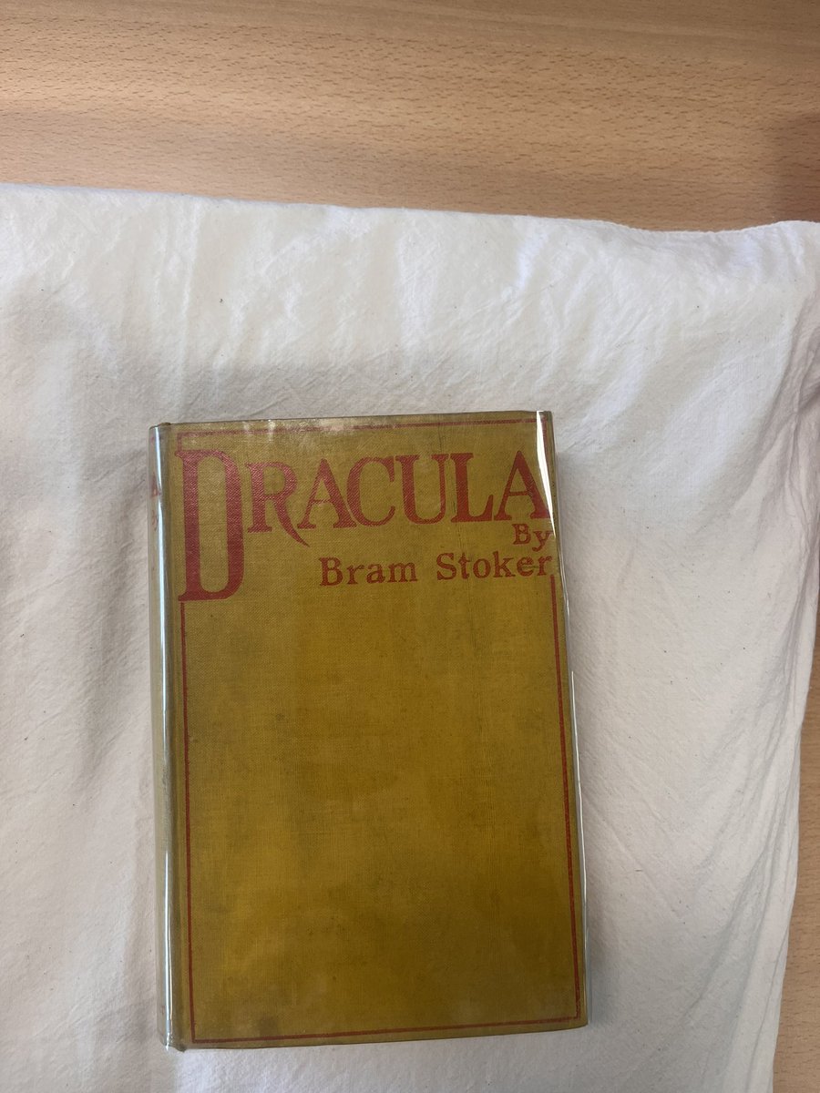 I am stunned and fascinated and a bit trembling to be holding the first edition of Dracula in front of my eyes, skimming through, and just taking it in. What an incredible experience 🧛‍♀️🧛‍♀️🧛‍♀️