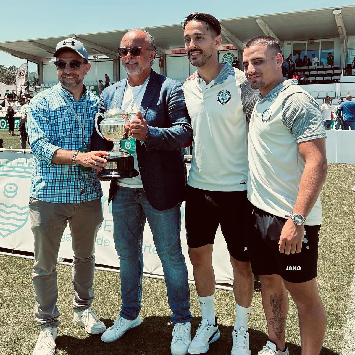 EECarsi's tweet photo. 𝐂𝐚𝐦𝐩𝐞𝐨𝐧𝐞𝐬 - 𝐒𝐨𝐦𝐨𝐬 𝐝𝐞 𝟐𝐝𝐚 𝐑𝐅𝐄𝐅 ⚪️🟢

Conseguimos el objetivo , vamos por más ! https://t.co/J07eSEIwz0