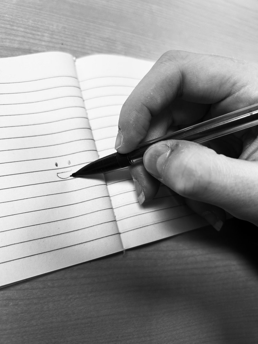 DHS_FineArts's tweet image. DHS Digital Photography Students showed ways in which Hands are used to communicate a message for Visual Journal #6. 🫶🏼 

#highschoolart #digitalart #digitalphotography #artteacher #photography #hands #communication #dreadstrong