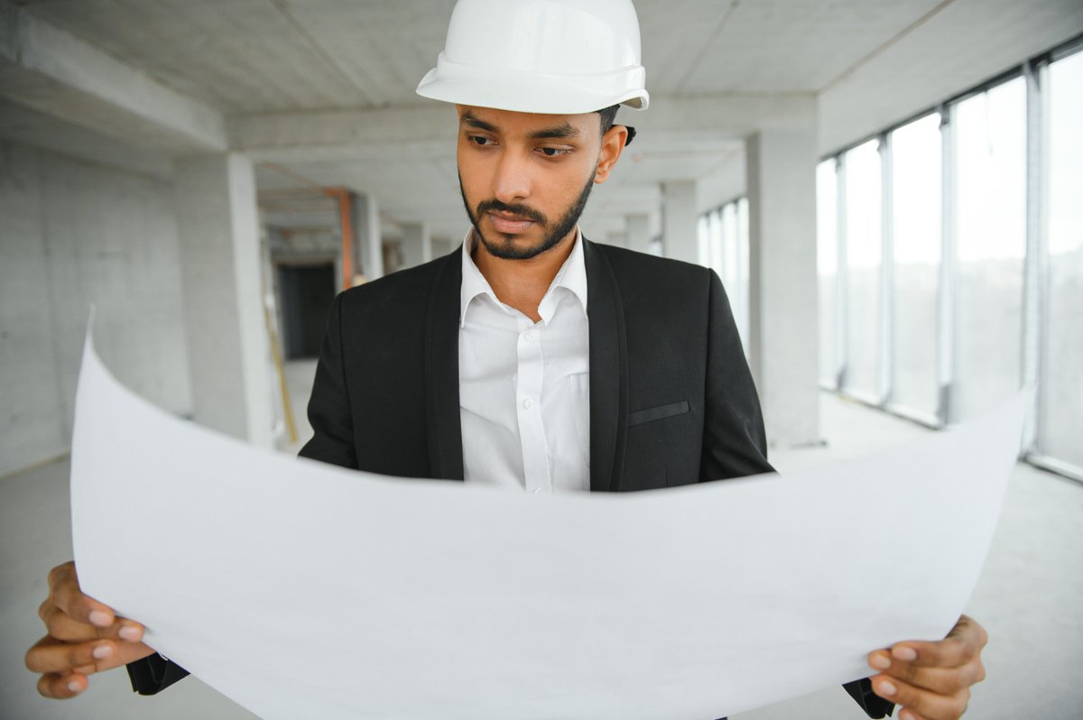 🦺 Excavation safety tip: Trench collapses are preventable! Use trench boxes, shore up walls, and mark excavation sites clearly. Stay vigilant with regular equipment inspections! #ExcavationSafety #SiteSafety #WorkplaceHealth