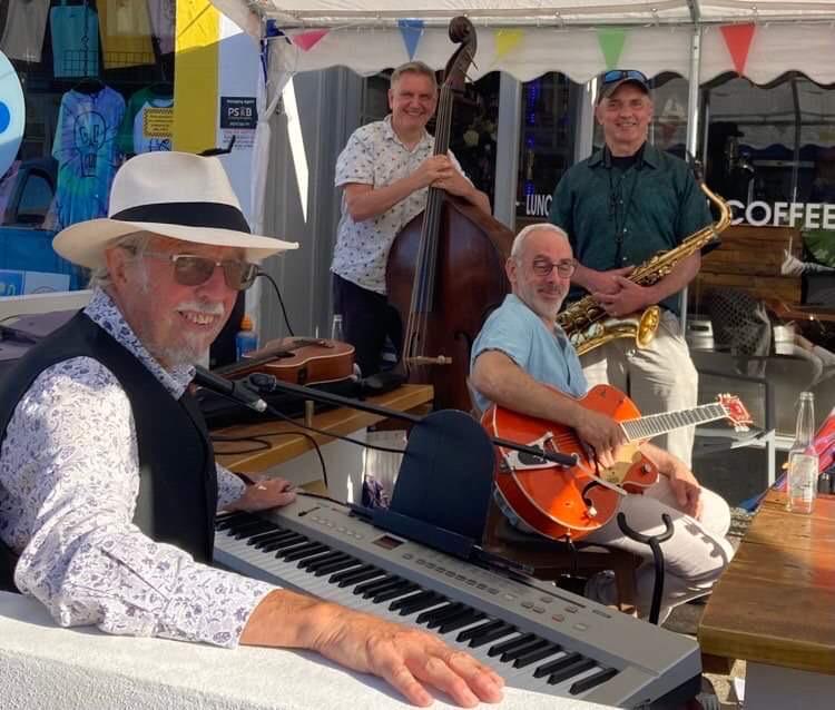 Our Sussex Sounds event returns this weekend 🎵 On Saturday, 18 May Swingshift will kick things off on the Carfax bandstand from 1.30pm followed by Trevor Clawson from 3pm To find out more about our summer of Sussex Sounds performances visit our website: orlo.uk/Tg3Im