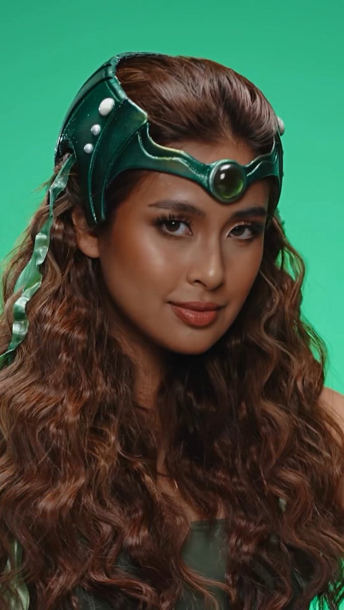 AVISALA, SANG’GRE ALENA! 💚 Kapuso fans are in for a treat as Gabbi Garcia recreates her Sang’gre Alena look. Check out her social media accounts for the full video. Tagging Sang’gre Amihan, Danaya and Pirena! 😉 • 📸: Gabbi Garcia