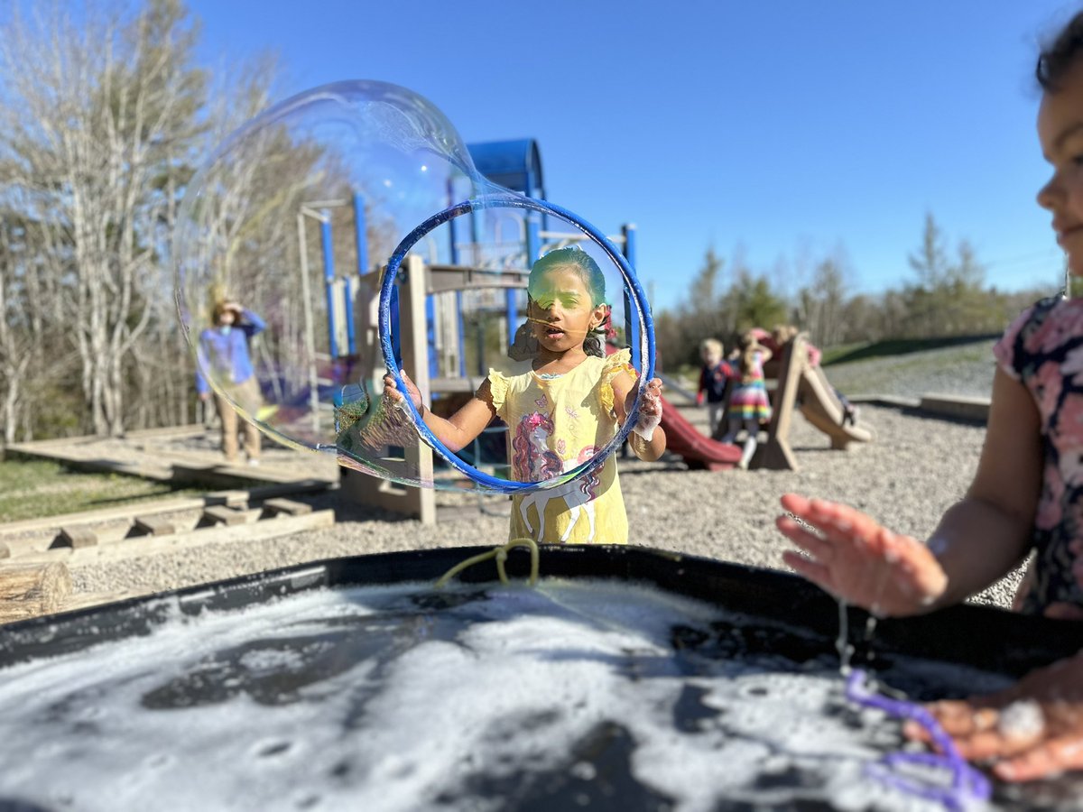 Our favourite weather is here, time for sunshine and bubbles here at <a href="/Oldfield_Osprey/">Oldfield Elementary</a> #nspreprimary