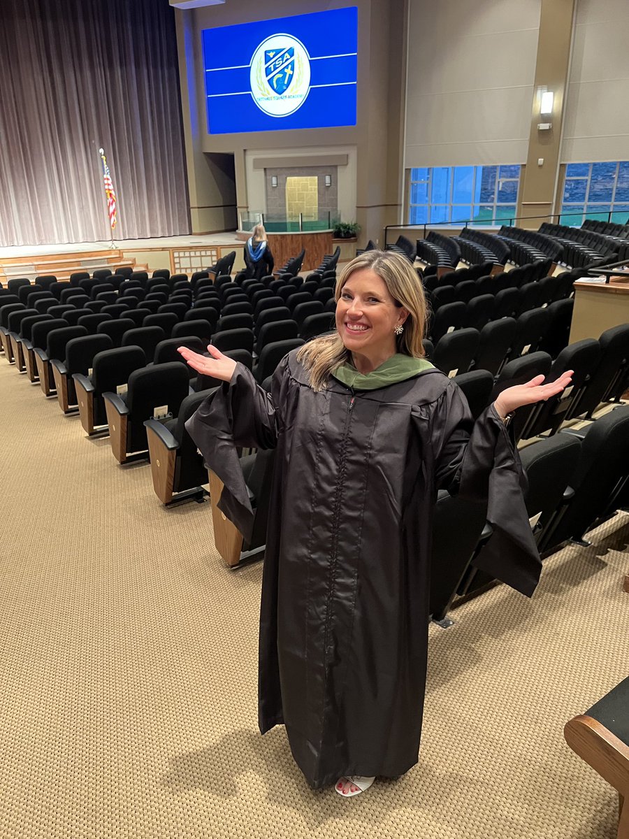 Katie Porter tweet media