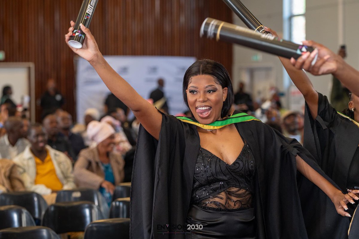 DUT_EBE's tweet photo. #thefutureliveshere #DUTFEBE #DUTgrad24 https://t.co/zIYJLrVnFd