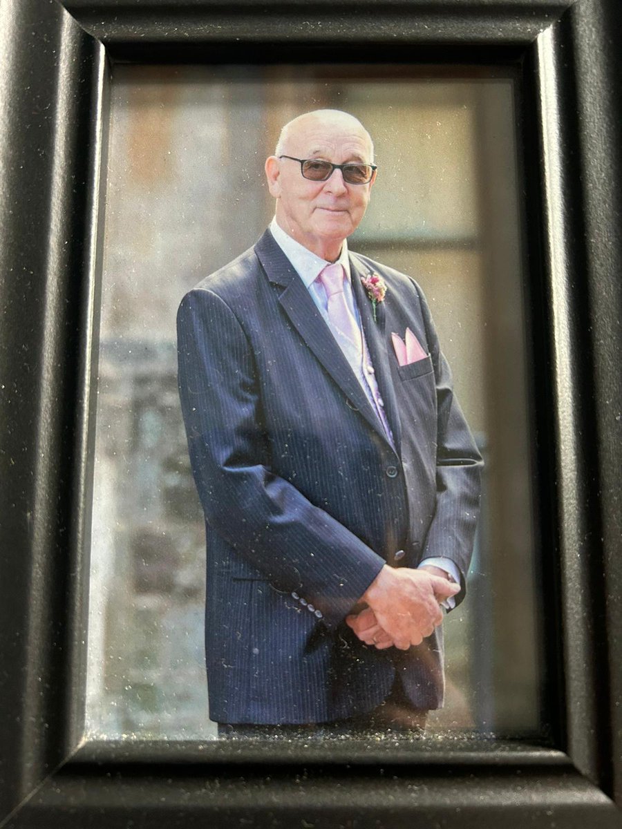MISSING | Have you seen David?

David Hickman, 78, has been missing from his home in Hildersley, Herefordshire since 8.30am this morning.

Anyone with information about where David might be is asked to contact police on 01432 346715 as soon as possible.

orlo.uk/wsLiB