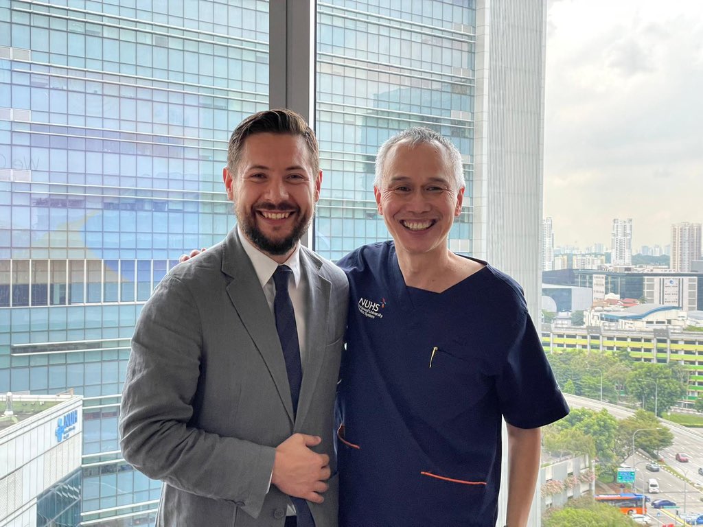 Fantastic discussion on the dynamic landscape of EGFR mutant #LungCancer  with Ross Soo and his team at NUH in Singapore! 
The pace of evolution demands collaboration and cross-fertilization. Exciting times ahead! 🚀 #LCSM