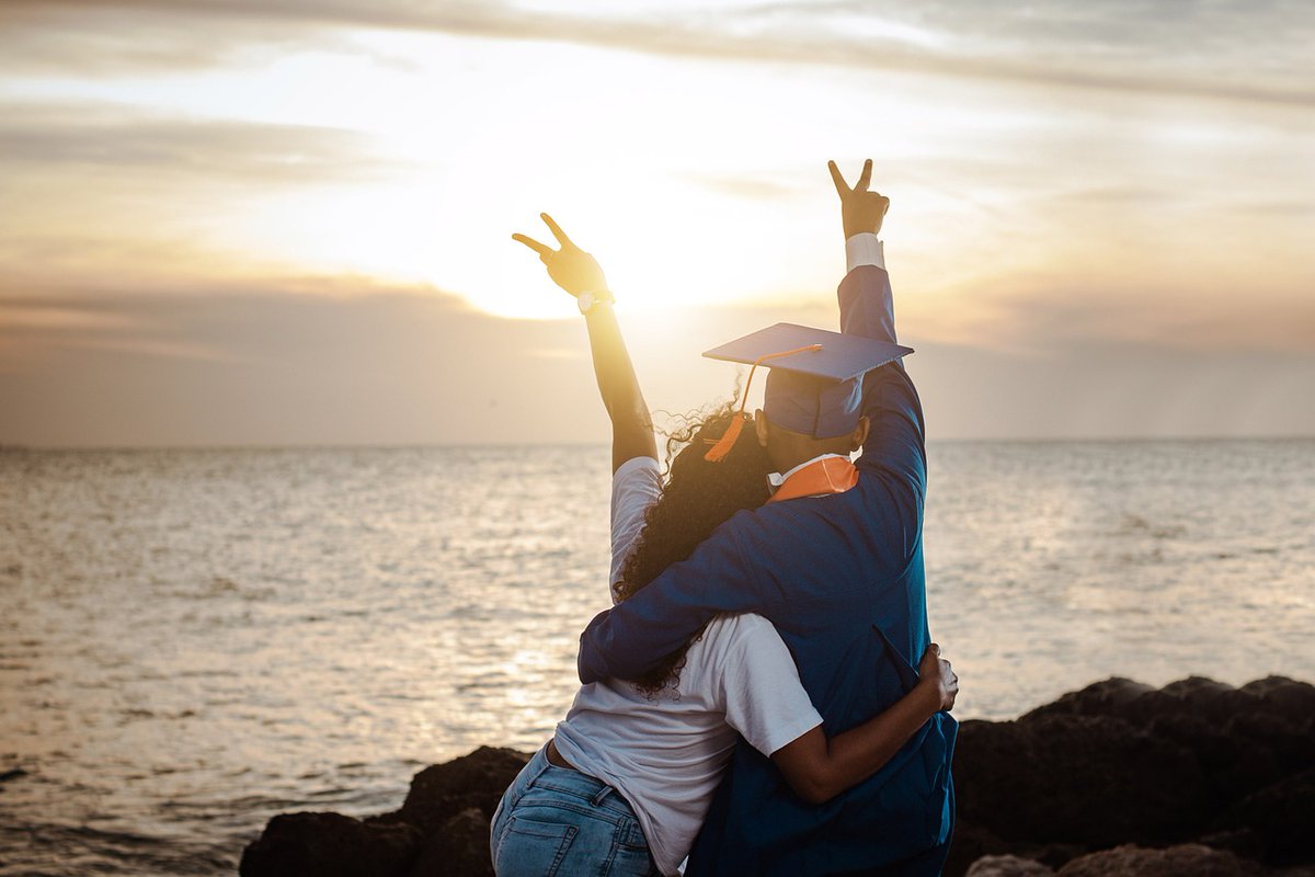iscarecruitment.co.uk/job/trainee-ac… 
Are you about to graduate or know someone who is ?  Are you looking for a training role within practice ?  Look no further.  We have roles in Weston-Super-Mare and many other locations #graduate #degree #trainee #accountancy #practice