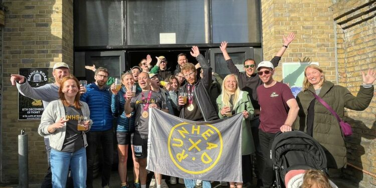 Nunhead runners brew their own beer to raise funds for youth club southwarknews.co.uk/area/nunhead/n…