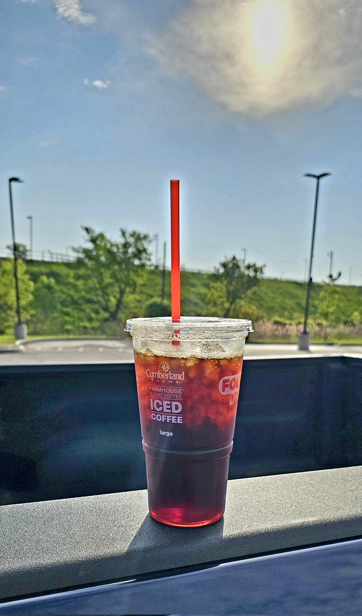 Having @cumberlandfarms bold #coffee in Western NY makes a beautiful sunny day better! 🌞 
Thanks, #FastracCafe. Now I can make all those sales calls.

Your cousin from Worcester.