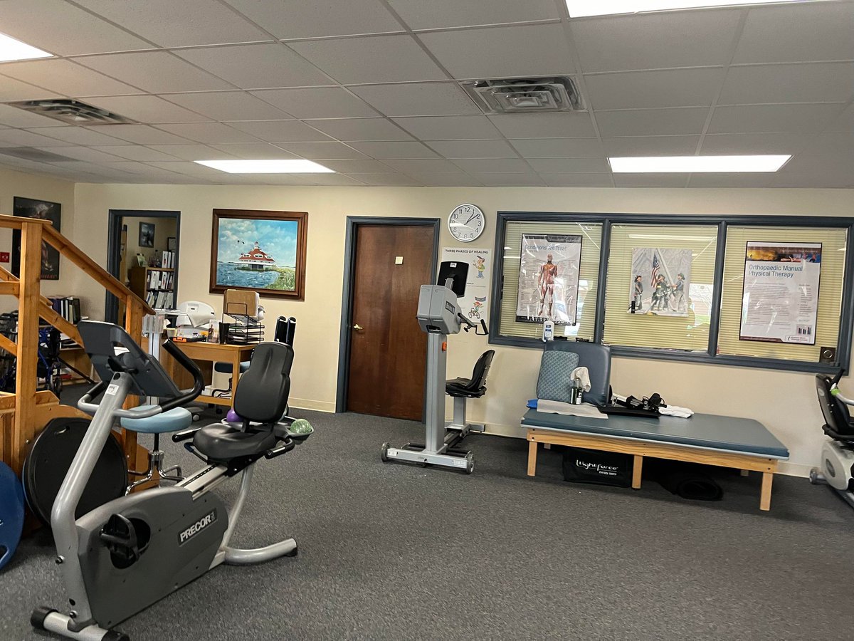 MARYLAND'S COAST BUSINESS SPOTLIGHT: Eastern Shore Physical Therapy

Eastern Shore Physical Therapy is here to help you become a better you! This business is located in Berlin and is now accepting patients. Learn more about their services: choosemarylandscoast.org/business-secto…