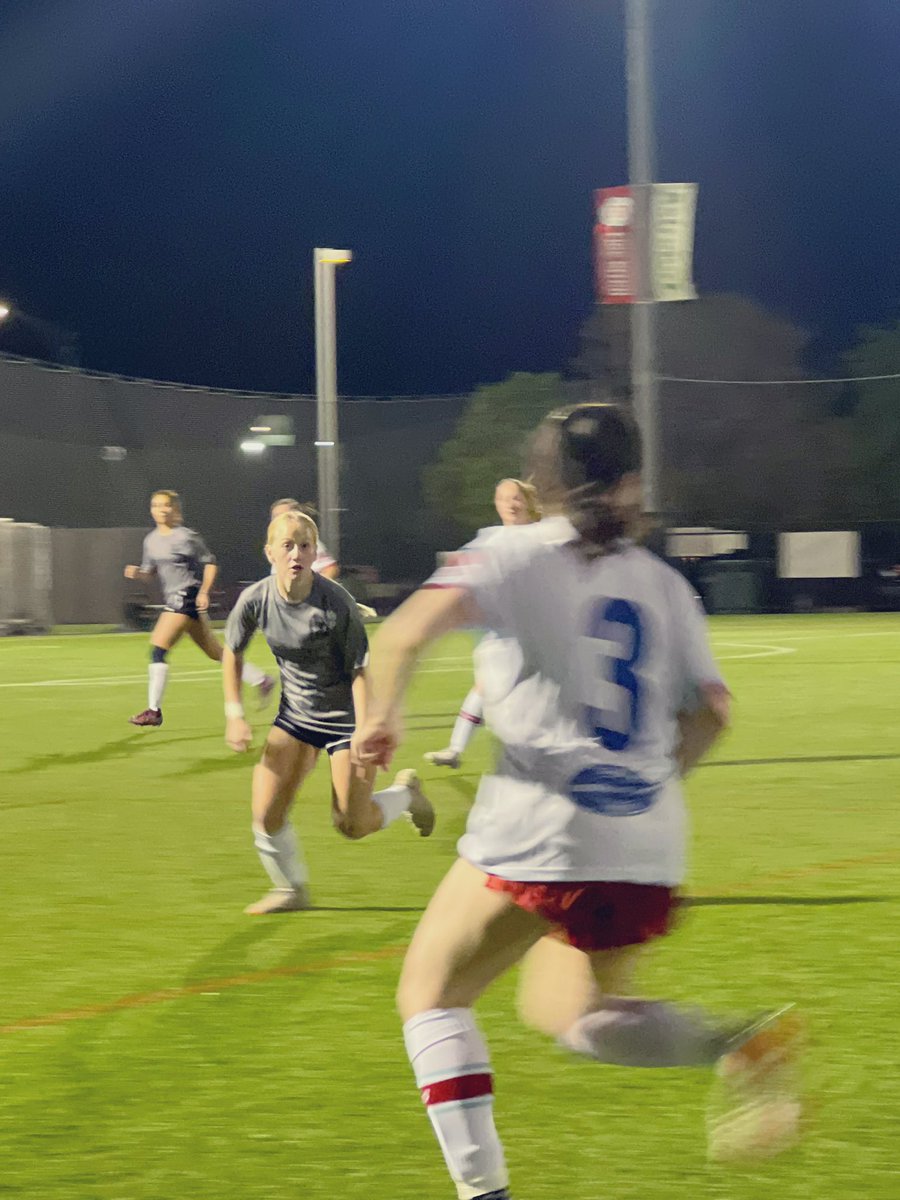 First WPSL game (exhibition) with @ChiHousewomen vs Edgewater Castle tied 1-1. @goalsoccertrain @PrepSoccer @TopDrawerSoccer @TheSoccerWire @ImYouthSoccer @JREskilson @travismclark @mattsmithsoccer @ChicagoHouse_AC @WPSL