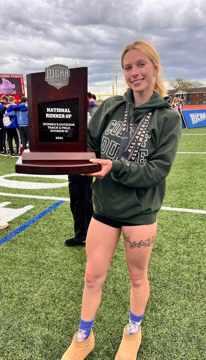 Congrats to GK Alumni Ellie Logsdon ('23) as she was crowned National Champion in the 200, 400 hurdles & 4x100 relay at the NJCAA Track & Field Championships in Utica, NY. The College of DuPage standout Freshman was also 2nd in the 100 & 400, and 3rd in the 4x400 relay. #gkcogs