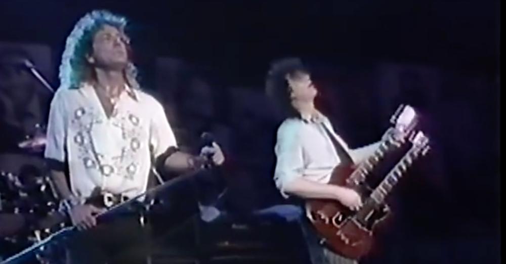 #OTD in 1988: Led Zeppelin Reunites at Atlantic 40th Anniversary Concert What a show! The 13-hour event also featured Genesis, Yes, CSN, Wilson Pickett, Foreigner, the Bee Gees, and plenty more. Take a look: bestclassicbands.com/atlantic-recor…