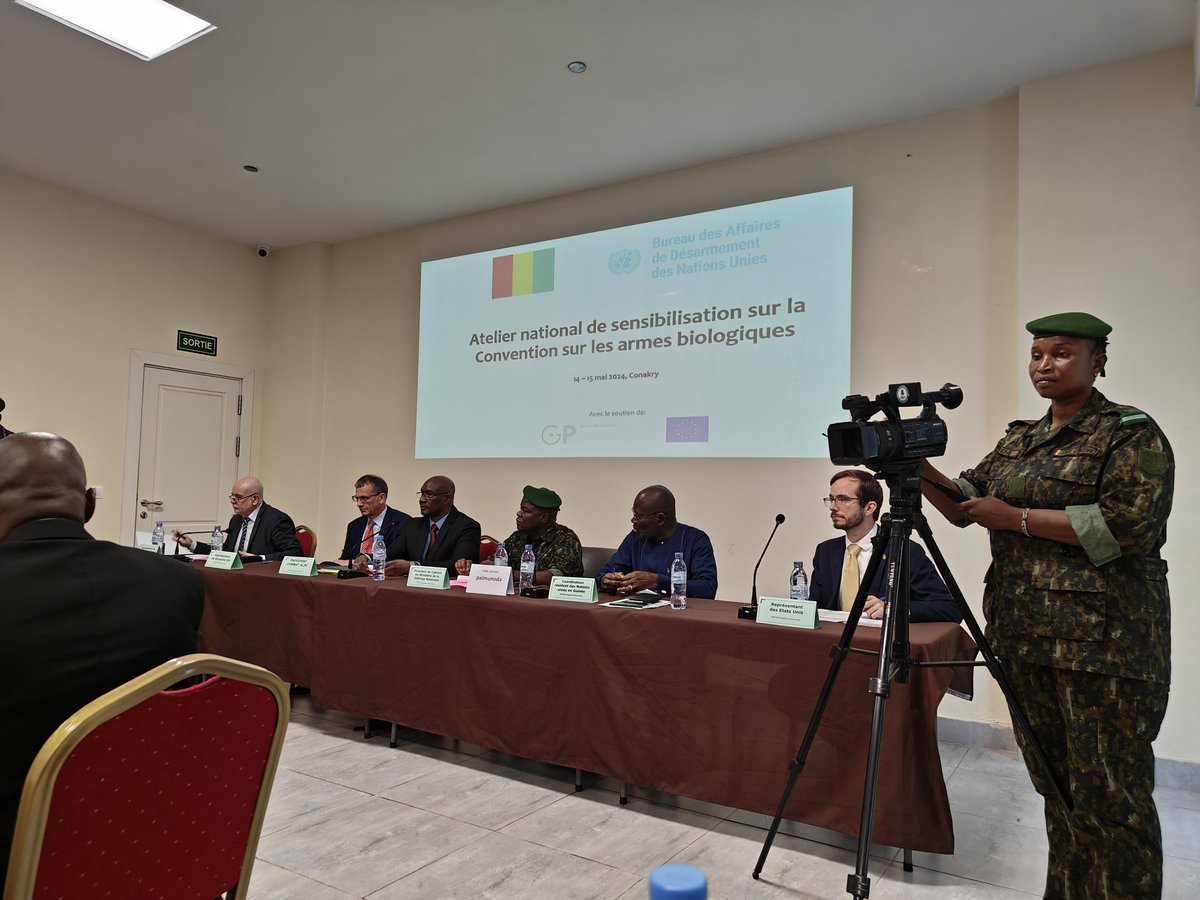 Kicking off our National Workshop on the #1972BWC implementation in 🇬🇳 with 3⃣0⃣ national participants representing over 2⃣0⃣ institutions Thank you to 🇲🇦 & to 🇹🇬 for joining us in Conakry to share their experience and to @GPWMDofficial & @eu_eeas for supporting this activity